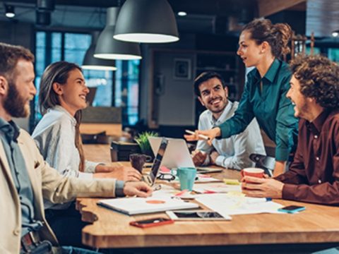 Bối cảnh và thực trạng trong ngành dệt may hiện nay